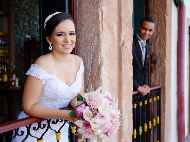 O casamento de Sandro e Stella em Belo Horizonte, Minas Gerais 24