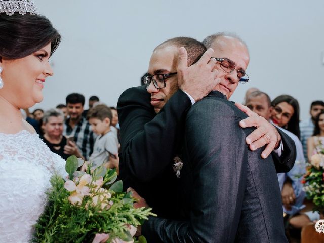 O casamento de Paulo Vitor e Ariene em Camaçari, Bahia 4