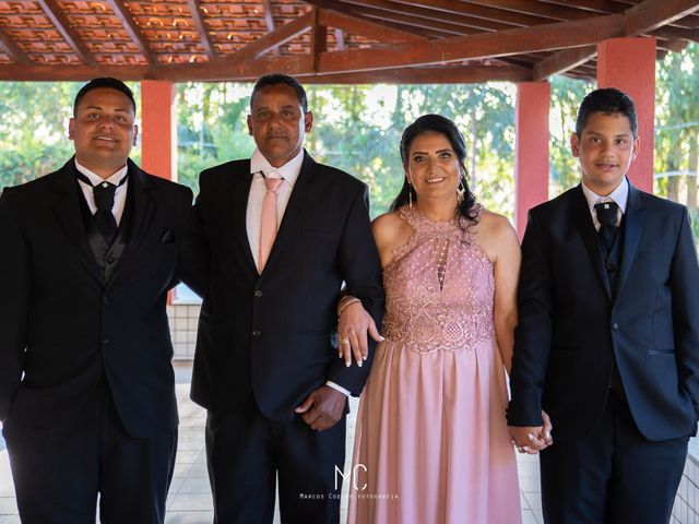 O casamento de Rodolfo e Iasmin em Machado, Minas Gerais 10