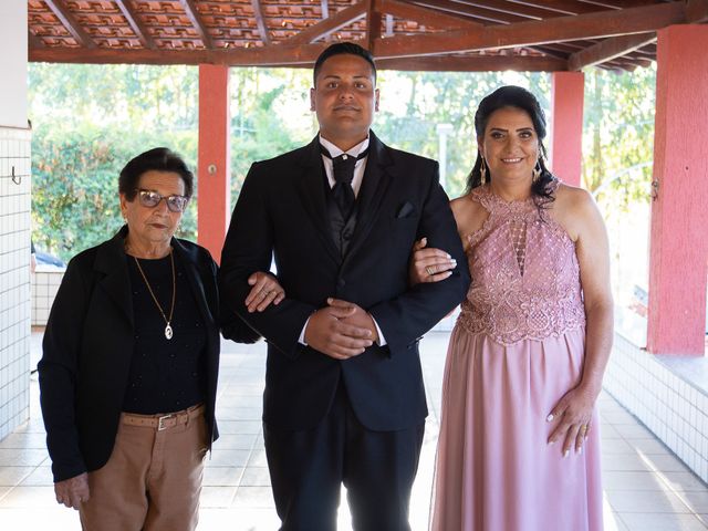 O casamento de Rodolfo e Iasmin em Machado, Minas Gerais 11