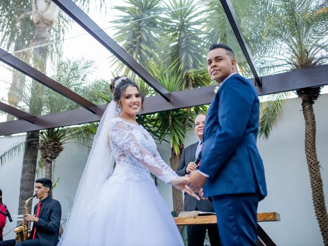 O casamento de Thiago e Leila em Belo Horizonte, Minas Gerais 30