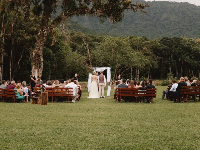 O casamento de Vini e Tamy em Joinville, Santa Catarina 39