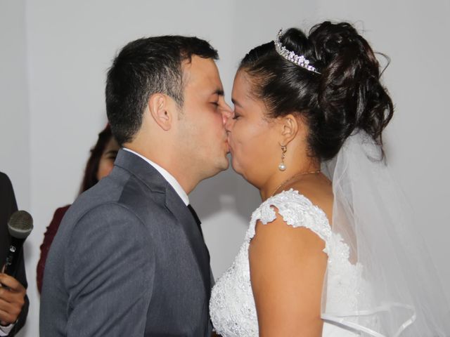 O casamento de Marco Aurélio e Darlene em Central de Minas, Minas Gerais 30