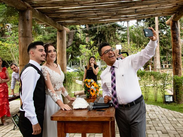 O casamento de Renan e Isabella em Mairiporã, São Paulo Estado 26