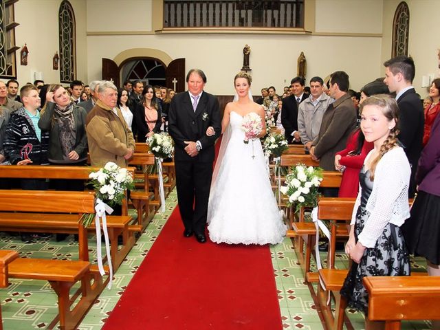 O casamento de Felipi e Janaína em Caxias do Sul, Rio Grande do Sul 13