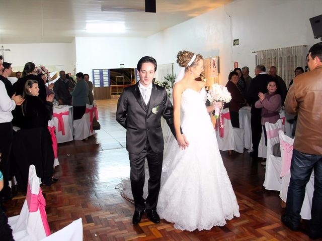 O casamento de Felipi e Janaína em Caxias do Sul, Rio Grande do Sul 25