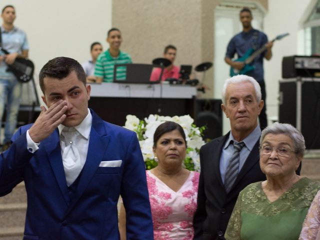 O casamento de Rafael e Dayane em Cataguases, Minas Gerais 18