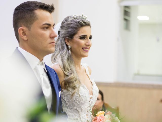 O casamento de Rafael e Dayane em Cataguases, Minas Gerais 23