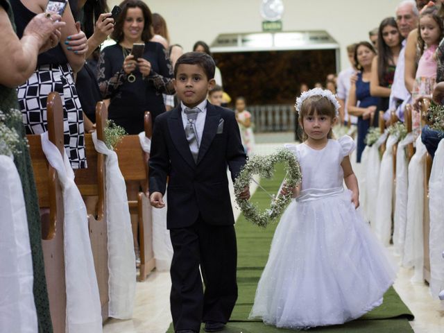 O casamento de Rafael e Dayane em Cataguases, Minas Gerais 25