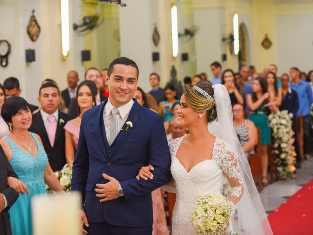 O casamento de João e Daniele em Bom Jardim, Pernambuco 25