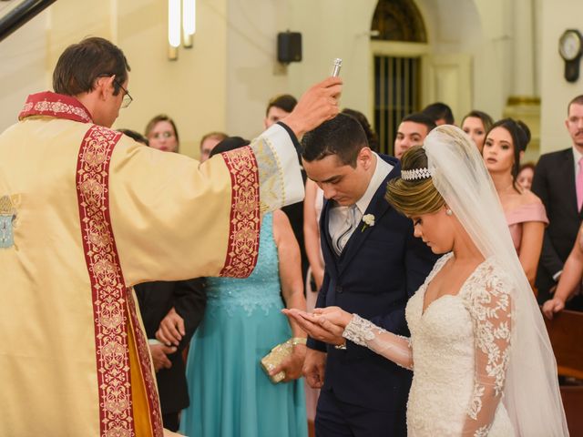 O casamento de João e Daniele em Bom Jardim, Pernambuco 28