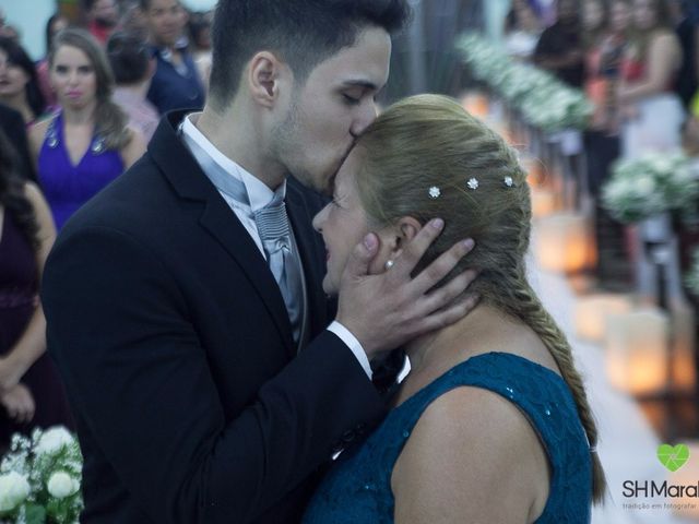 O casamento de João Renato e Tatiane  em Londrina, Paraná 23