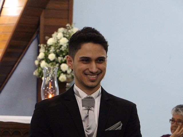 O casamento de João Renato e Tatiane  em Londrina, Paraná 32
