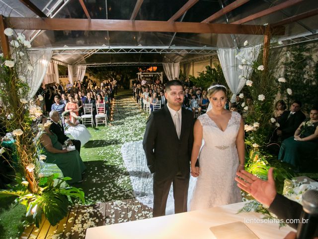 O casamento de Carlos Eduardo e Lívia em Rio das Ostras, Rio de Janeiro 1