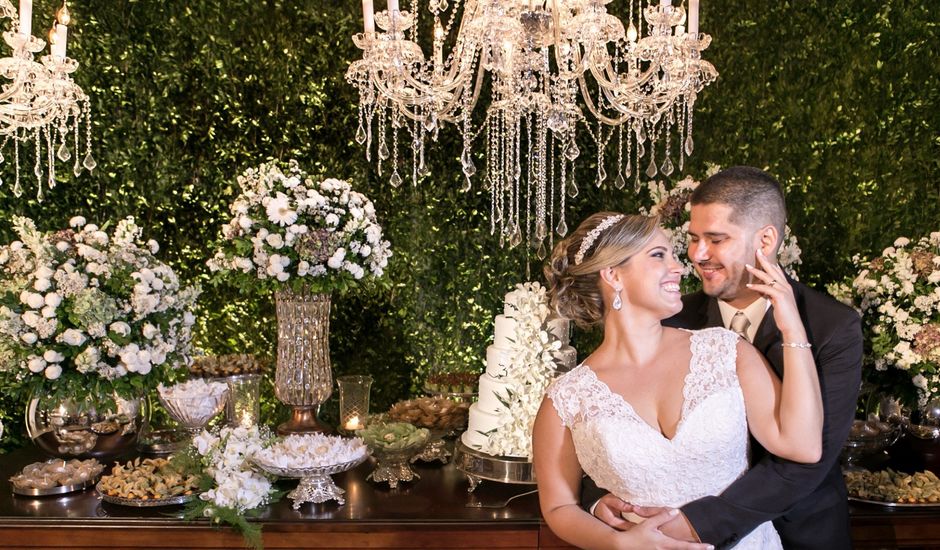 O casamento de Carlos Eduardo e Lívia em Rio das Ostras, Rio de Janeiro
