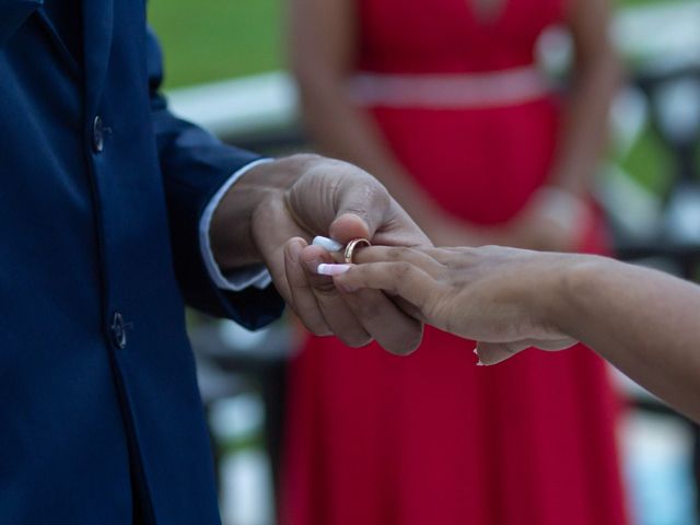O casamento de Tiago e Elizabete  em Camaçari, Bahia 6