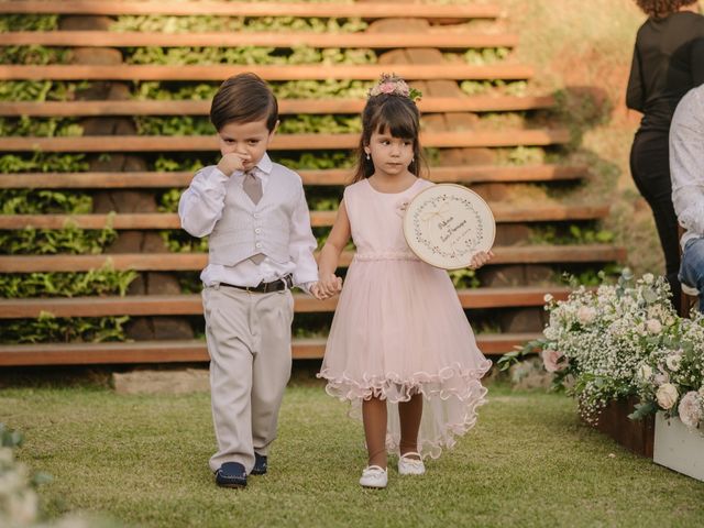 O casamento de Luis Henrique Carvalho e Paloma Goulart em Santa Branca, São Paulo Estado 6