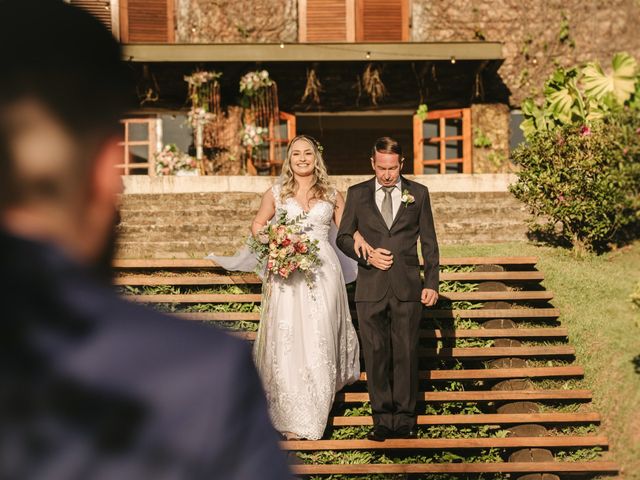 O casamento de Luis Henrique Carvalho e Paloma Goulart em Santa Branca, São Paulo Estado 10