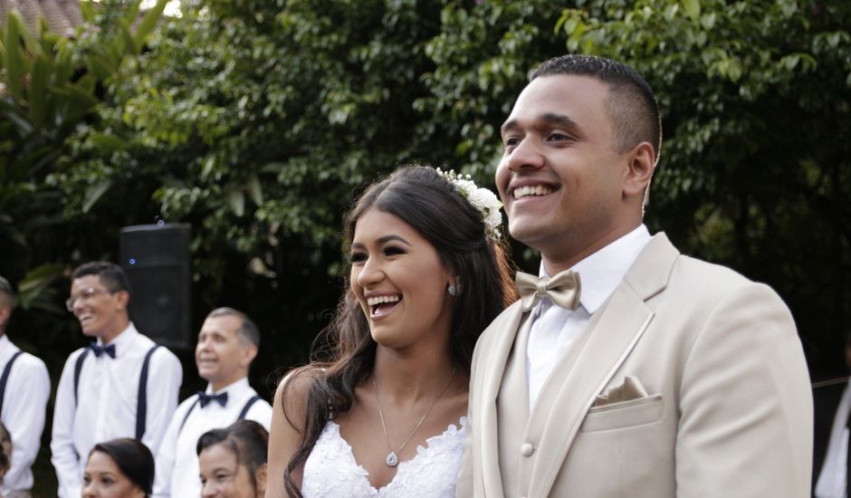 O casamento de Chaves e Barbara em Vargem Grande Paulista, São Paulo Estado
