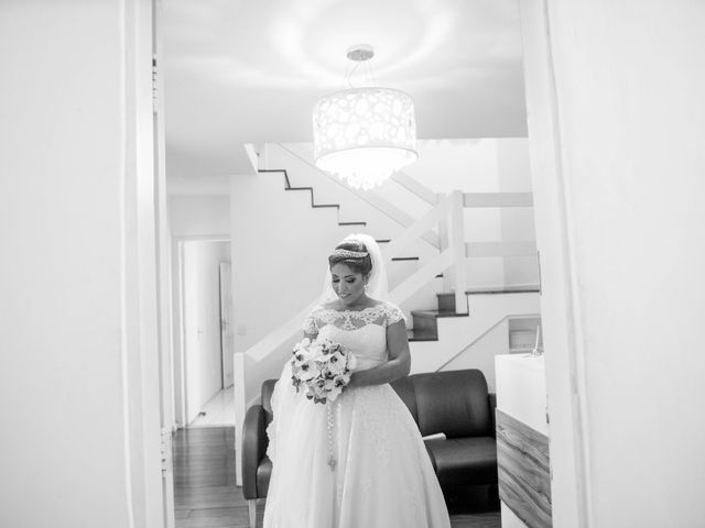 O casamento de Adriano e Camila em Vitória, Espírito Santo 12