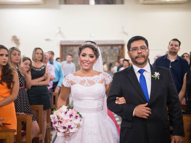 O casamento de Adriano e Camila em Vitória, Espírito Santo 26
