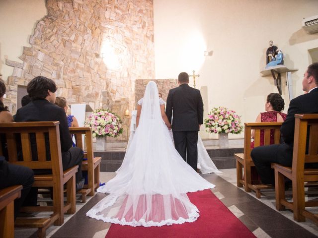 O casamento de Adriano e Camila em Vitória, Espírito Santo 47