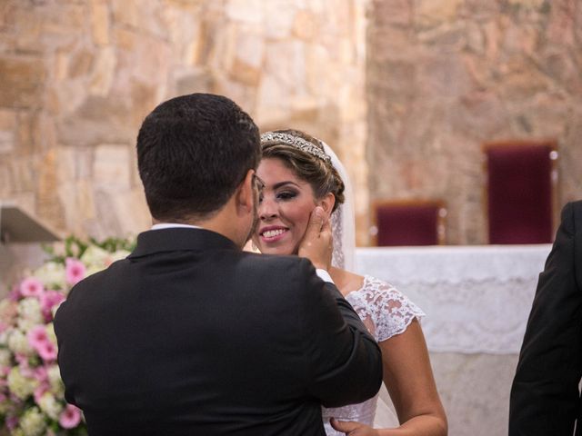 O casamento de Adriano e Camila em Vitória, Espírito Santo 53