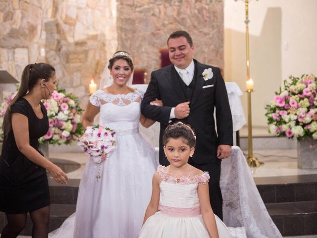 O casamento de Adriano e Camila em Vitória, Espírito Santo 58