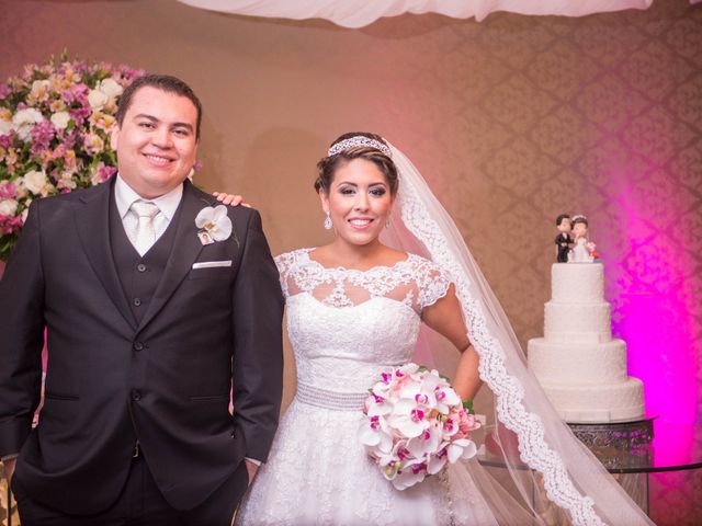 O casamento de Adriano e Camila em Vitória, Espírito Santo 81