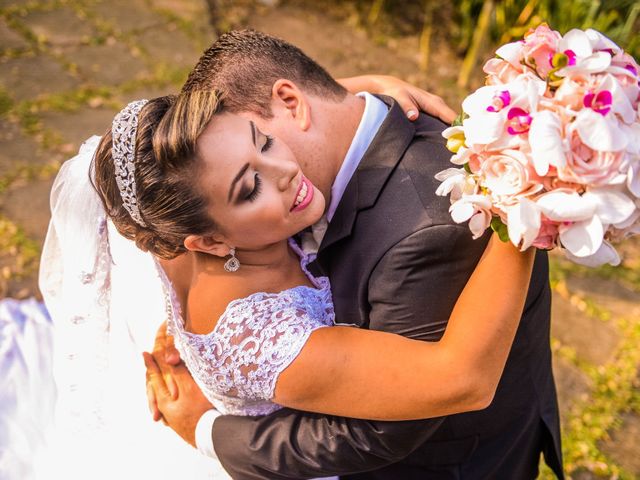 O casamento de Adriano e Camila em Vitória, Espírito Santo 138