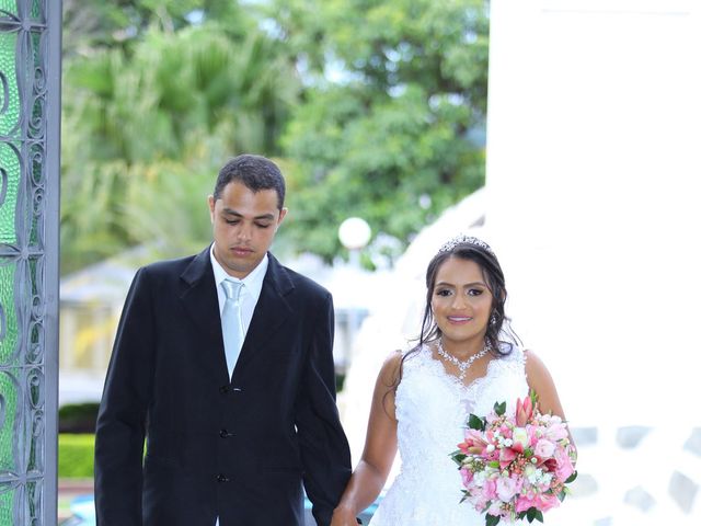 O casamento de Ederson  e Thaís  em Perdigão, Minas Gerais 8