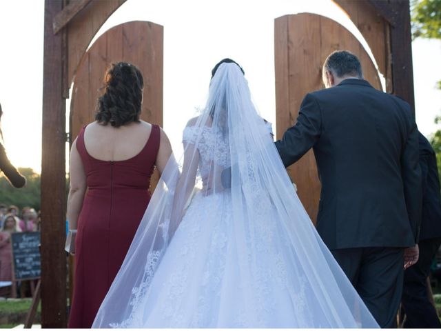 O casamento de Adiel e Fernanda em Terezópolis de Goiás, Goiás 9