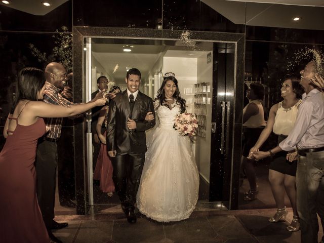 O casamento de Jean e Cristiane em Salvador, Bahia 32