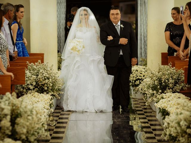 O casamento de André e Thais em São Roque do Canaã, Espírito Santo 9