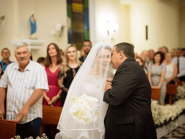 O casamento de André e Thais em São Roque do Canaã, Espírito Santo 10
