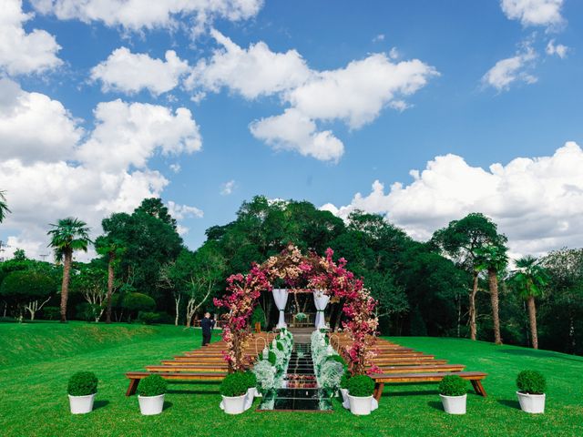 O casamento de Bruno e Larissa em Curitiba, Paraná 10