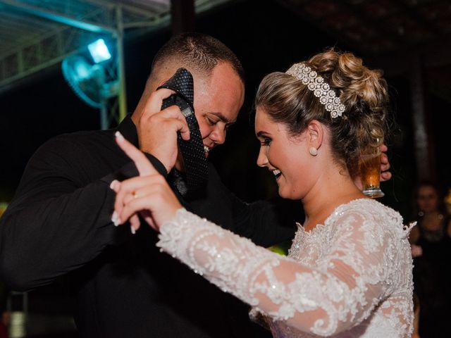 O casamento de Johnson e Thayane em São Gonçalo, Rio de Janeiro 31