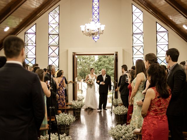 O casamento de Willian e Carolina em Curitiba, Paraná 46