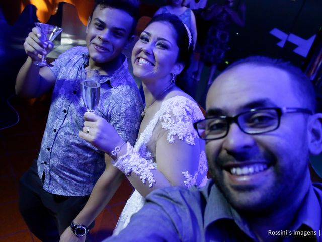 O casamento de Priscila e Diego em Ilhabela, São Paulo Estado 32