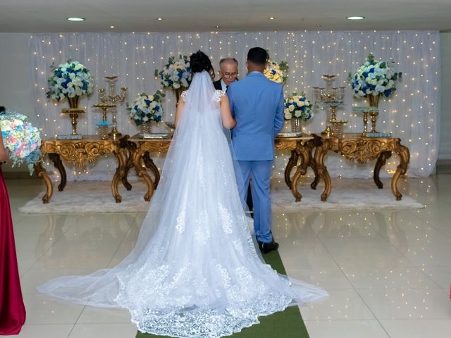 O casamento de Richer Junio  e Maria Regina  em Betim, Minas Gerais 6