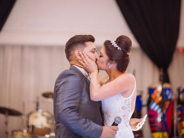 O casamento de Ramon e Larissa em Colombo, Paraná 103