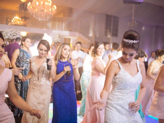 O casamento de Ramon e Larissa em Colombo, Paraná 131