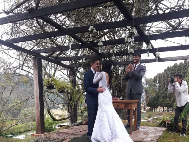 O casamento de Vinícius e Ingrid em Aguas da Prata, São Paulo Estado 6