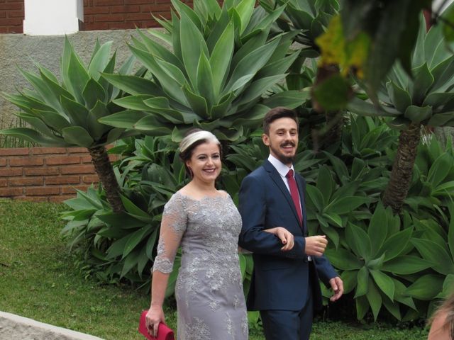 O casamento de Vinícius e Ingrid em Aguas da Prata, São Paulo Estado 17