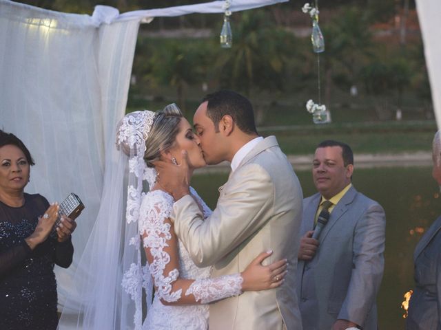 O casamento de Herlon e Cristiane em Cariacica, Espírito Santo 24