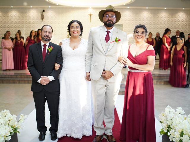 O casamento de Gilberto e Aline em Itapecerica da Serra, São Paulo 32