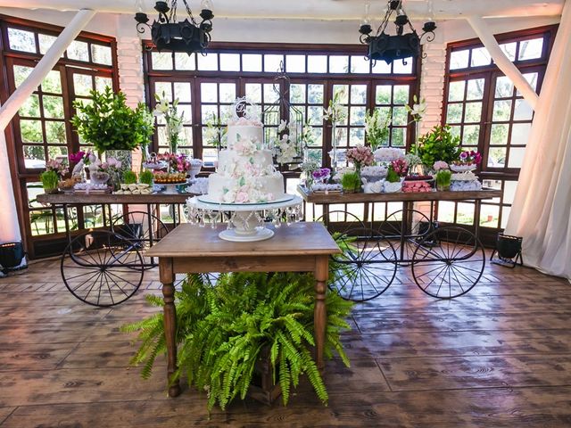 O casamento de Alessandro e Debora em Balneário Camboriú, Santa Catarina 7