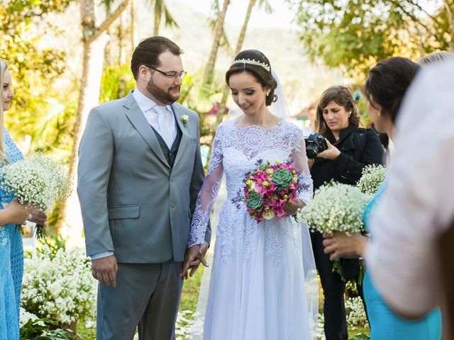 O casamento de Alessandro e Debora em Balneário Camboriú, Santa Catarina 27