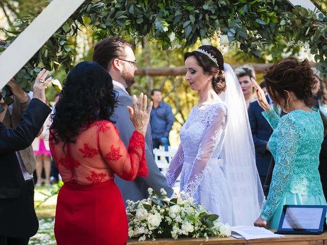 O casamento de Alessandro e Debora em Balneário Camboriú, Santa Catarina 34