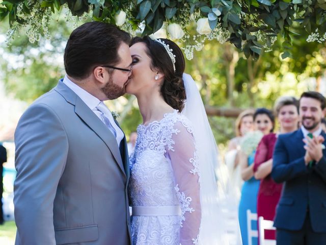 O casamento de Alessandro e Debora em Balneário Camboriú, Santa Catarina 42